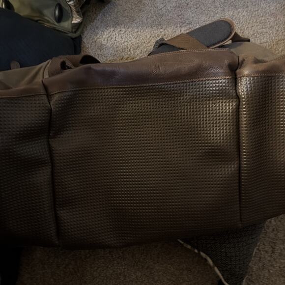 Vintage Marlboro 2004 Carryall Bag Brown ( with shoulder strap) - Picture 4 of 5